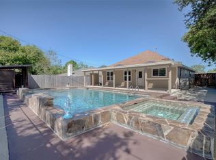 2305 20th Ave N, Texas City, TX 77590