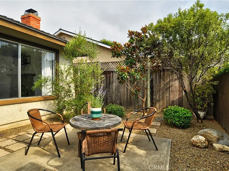 33152 Christina Dr — Photo 23