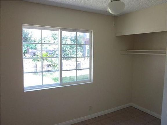4th image of 3730 Via De Anza