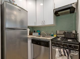 91 Christopher St APT 21, New York, NY 10014