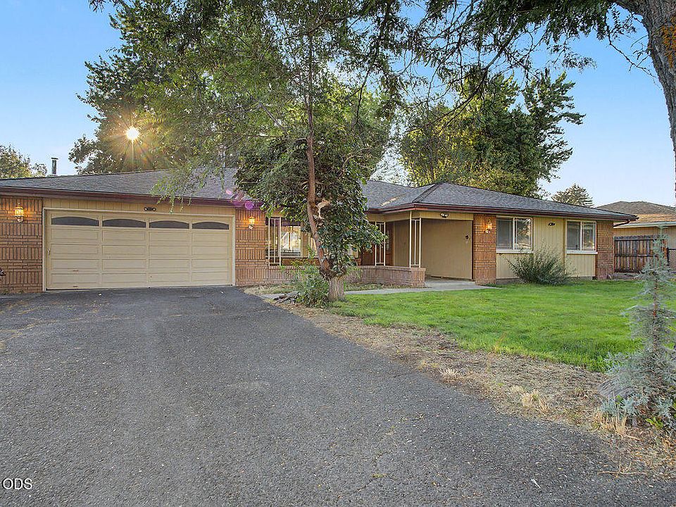 1st image of 3826 La Marada Way