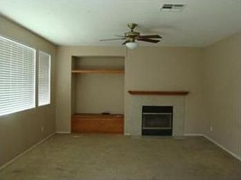 4th image of 27609 Lafayette Way