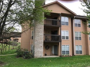 309 Oakbridge Dr, Hurricane, WV 25526