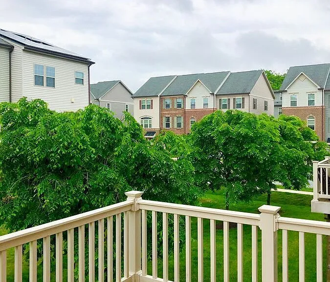2532 Rolling Forest Dr — Photo 12