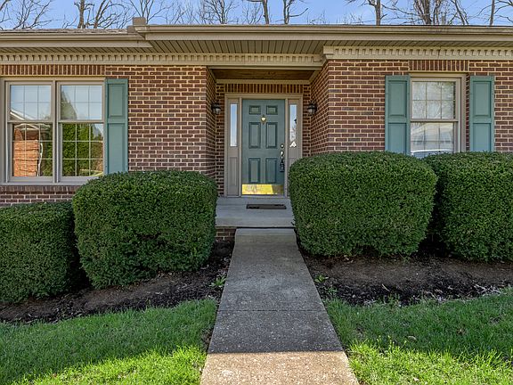 5th image of 1112 Pepperhill Cir