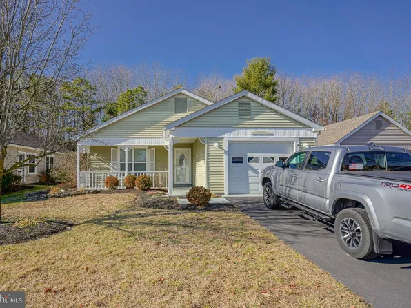 134 Buckingham Dr, Southampton, NJ 08088