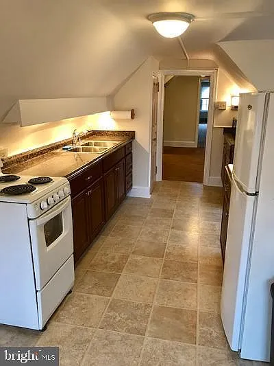 1 bed, 800 sqft, $1,125 — Photo 4