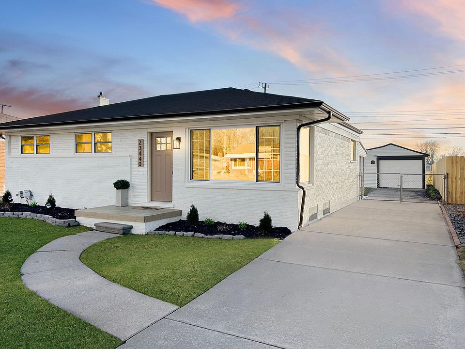 23440 Playview St, Saint Clair Shores, MI 48082 Zillow