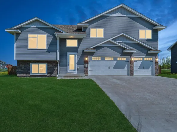 185 E Dickens St, Rush City, MN 55069