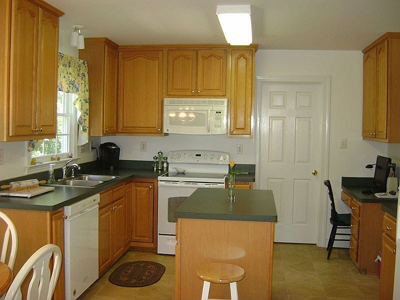 1st image of 8082 Fishtail Pond Ct