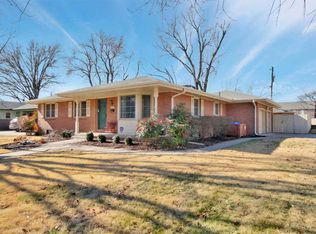 1037 N Marguerite Pkwy, Derby, KS 67037