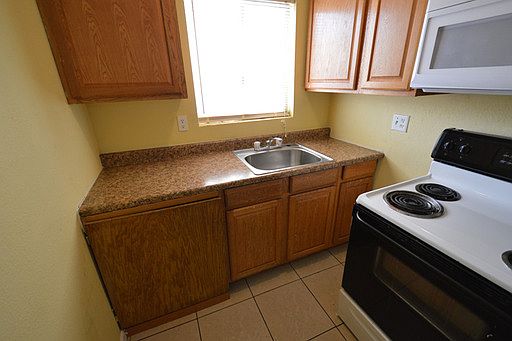 3rd image of 848 Sagman St APT C