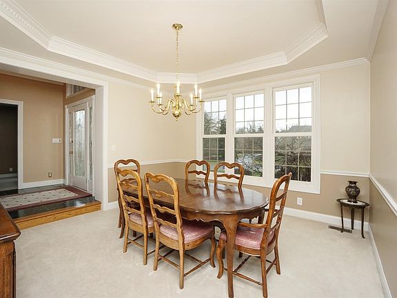 4th image of 5790 Kensington Ridge Dr