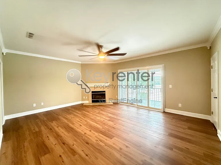 3166 Waterfront Dr — Photo 16