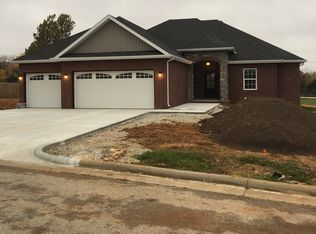 501 S Overbrook Dr, Fair Grove, MO 65648
