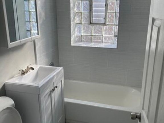 3rd image of 6803 S East End Ave #G