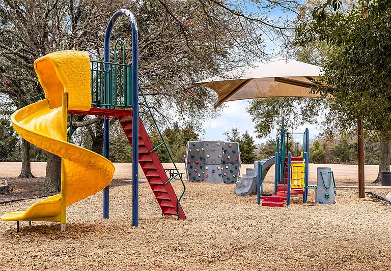 There is a wonderful playground at Arlie W White Memorial Park.