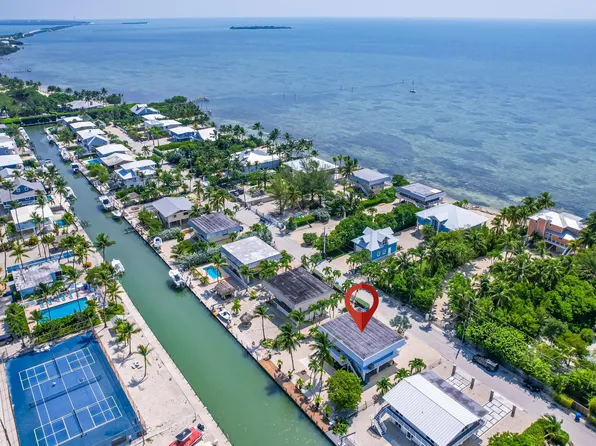 126 Columbus Dr, Islamorada, FL 33036