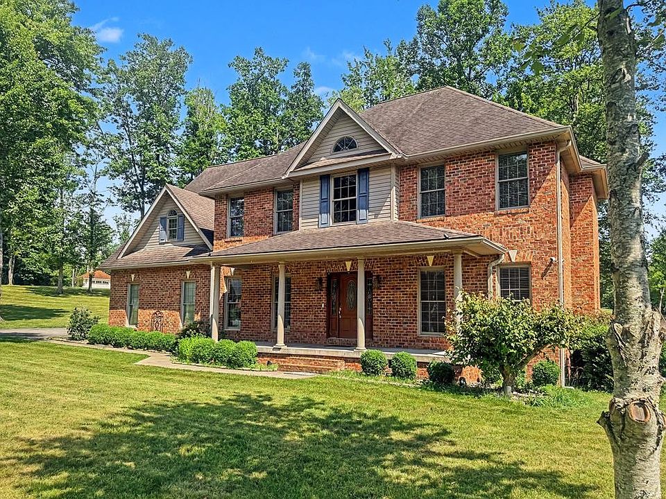 1st image of 104 Hawksbury Trce