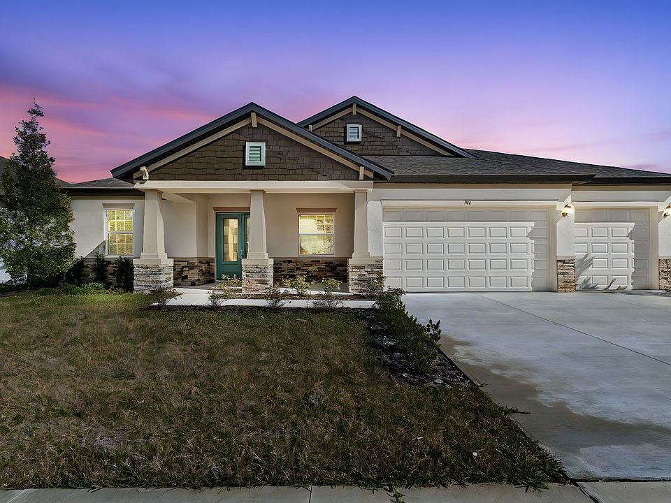 Joyce - Craftsman front view