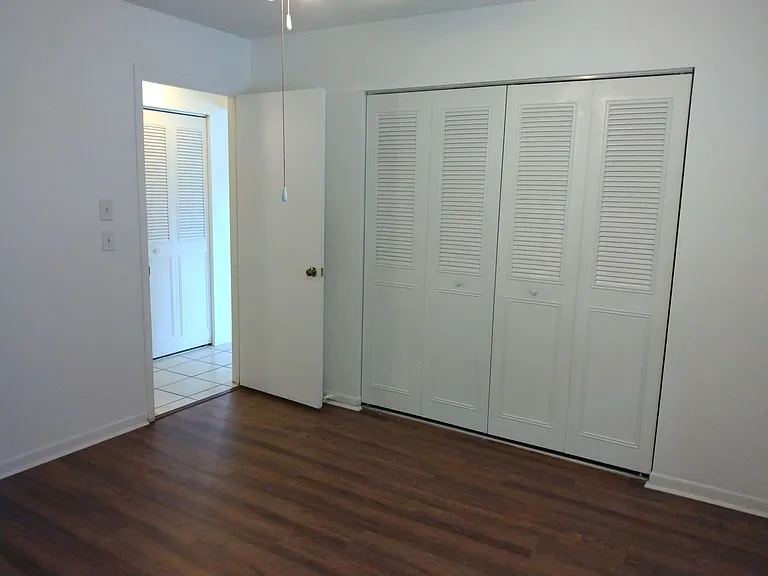5076 Wellington Rd — Photo 19