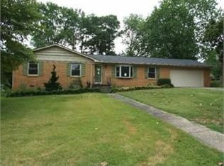 911 Venice Rd, Knoxville, TN 37923