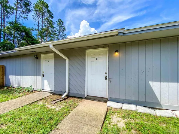 320 N Crow Rd APT A, Pensacola, FL 32506