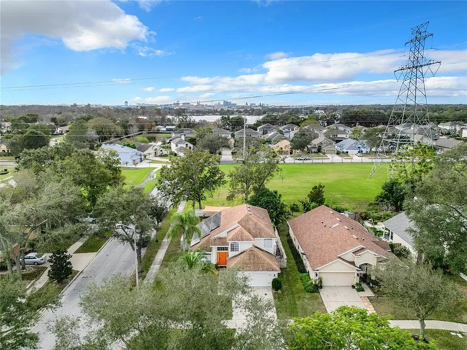 6602 Imperial Oak Ln