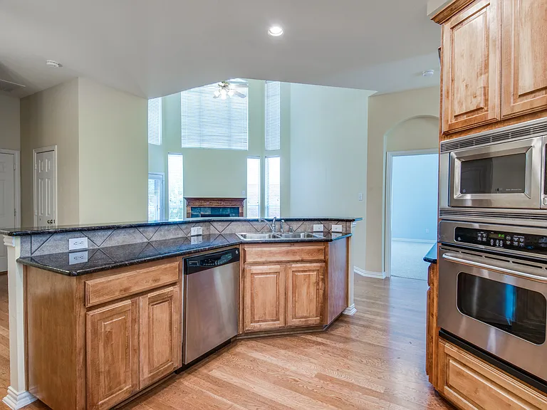 5636 Country View Ln — Photo 9