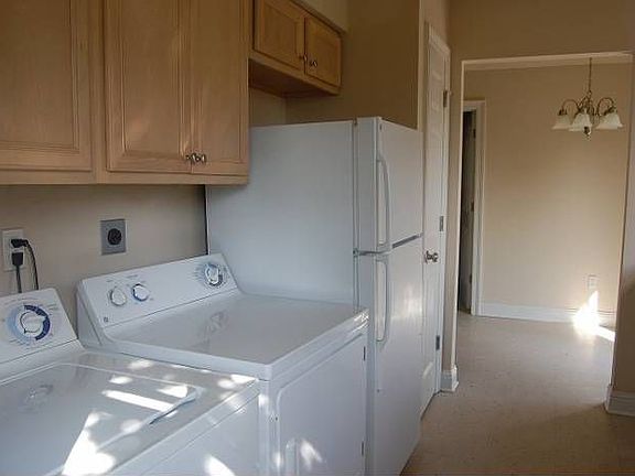 Full Size Washer & Dryer