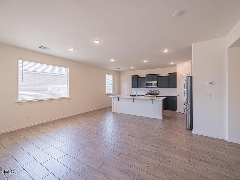 2725 Mike Price Dr — Photo 5