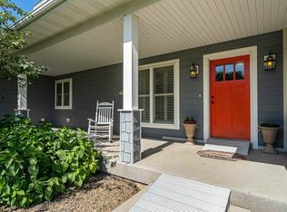 2562 Quincy Rd NE, Solon, IA 52333