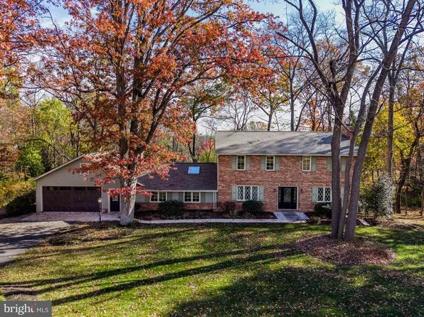 255 Hickory Rd, Carlisle, PA 17015