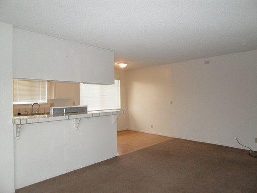 5th image of 5445 Eagles Ln APT 4