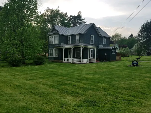 118 W Main St, Mount Jewett, PA 16740