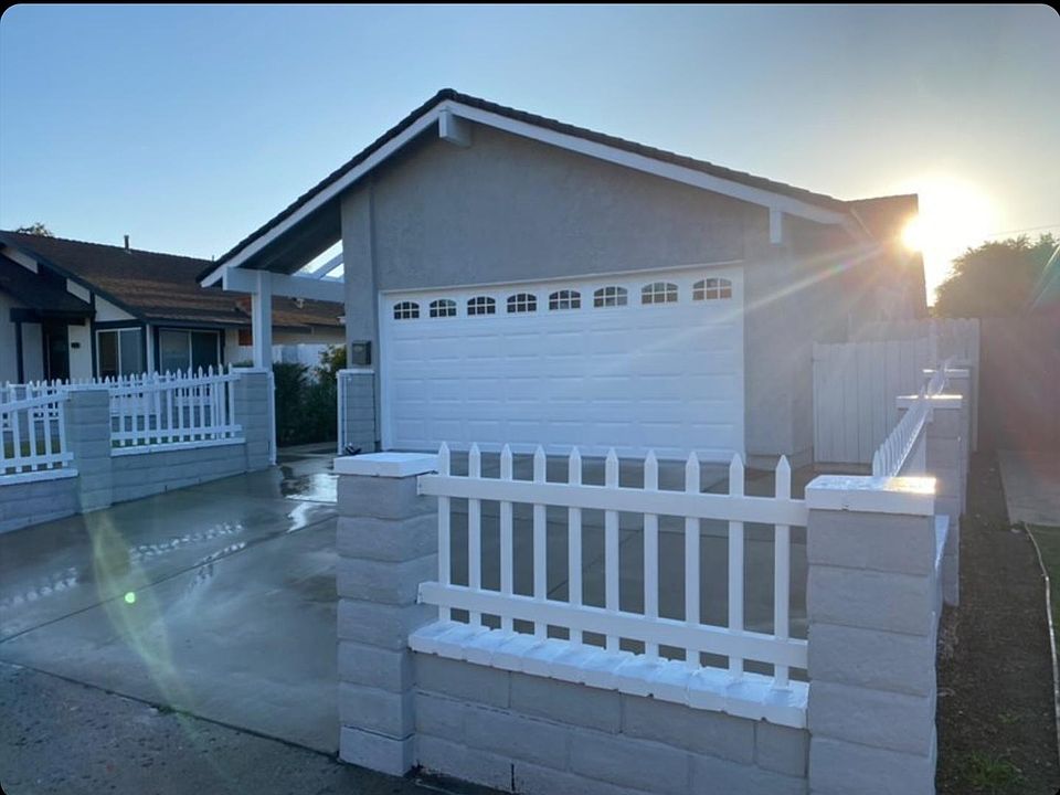 1st image of 4387 N Brookdale Ln