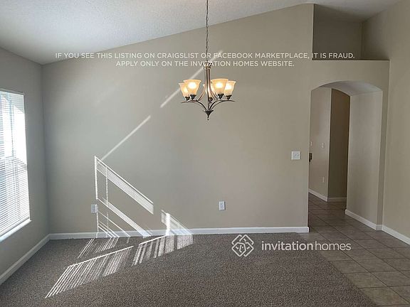 5th image of 808 Barclay Wood Dr