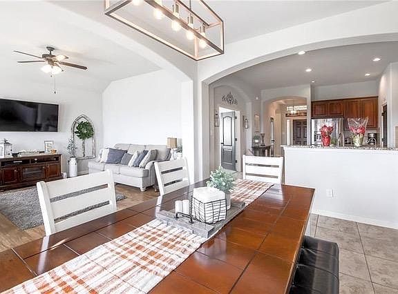 4th image of 4640 Tiddle Ln