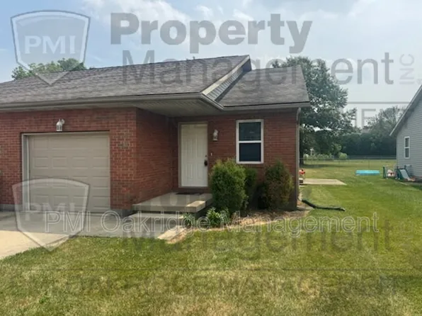 713 Country Side Ln, Sidney, OH 45365