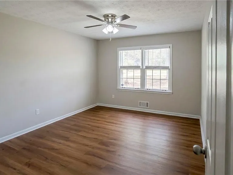 1802 Driftwood Pl — Photo 17
