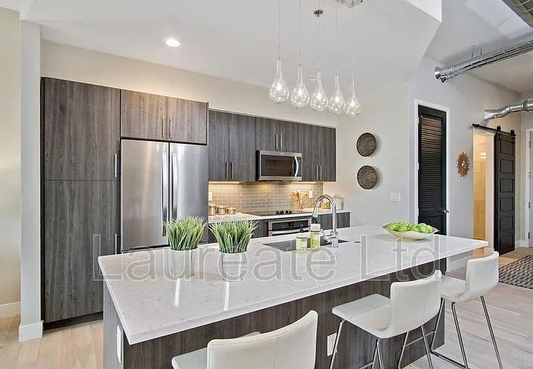 3198 Blake St #504 — Photo 4