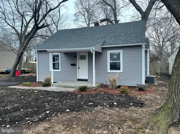 455 Fairway Ct, Carneys Pt, NJ 08069