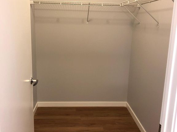 5th image of 354 E Wacker Dr #3409