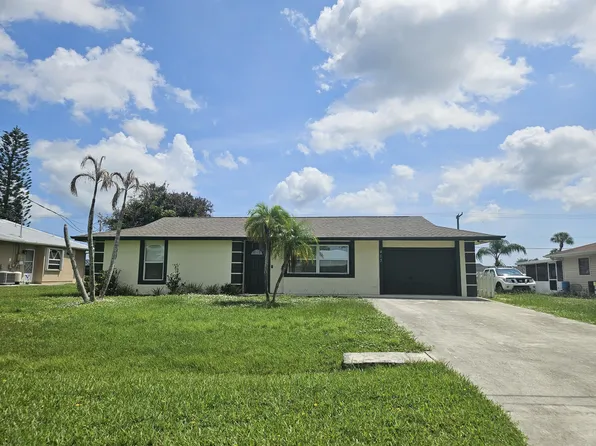 463 NW RAVENSWOOD Lane, Port St Lucie, FL 34983