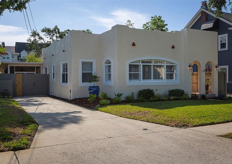 1st image of 1606 S ARRAWANA AVENUE
