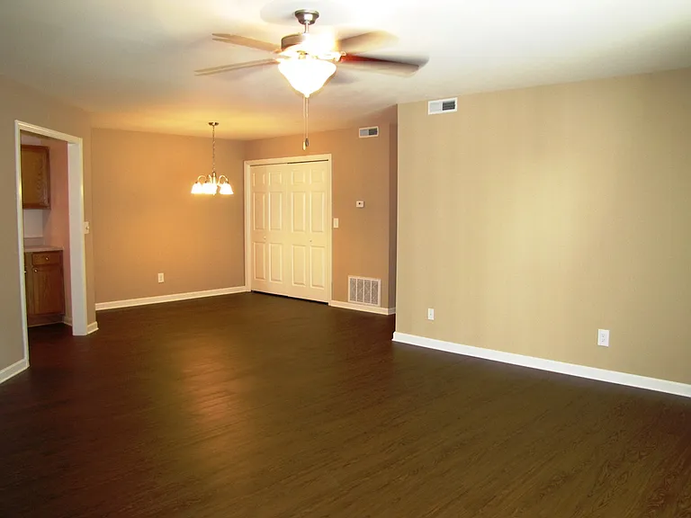 Kenzi Estates — Photo 18