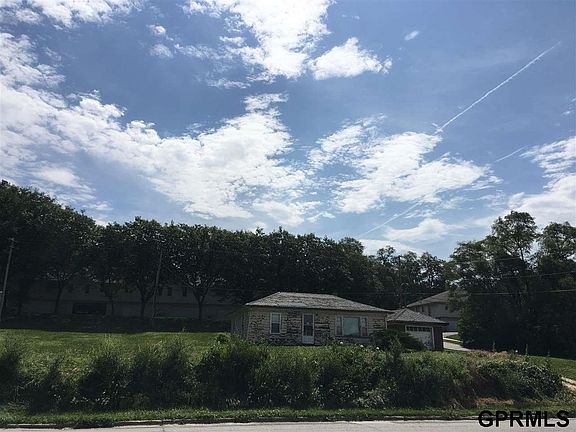 3rd image of 2703 N 84th St