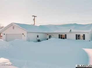 942 Minuteman Loop, North Pole, AK 99705