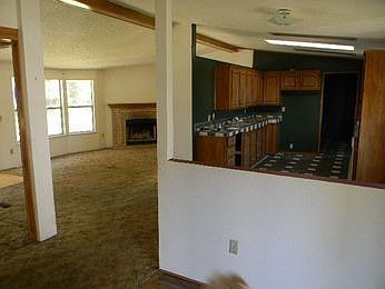 5th image of 849 Meridian St