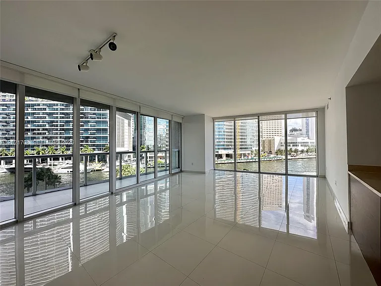 465 Brickell Ave #502 — Photo 11